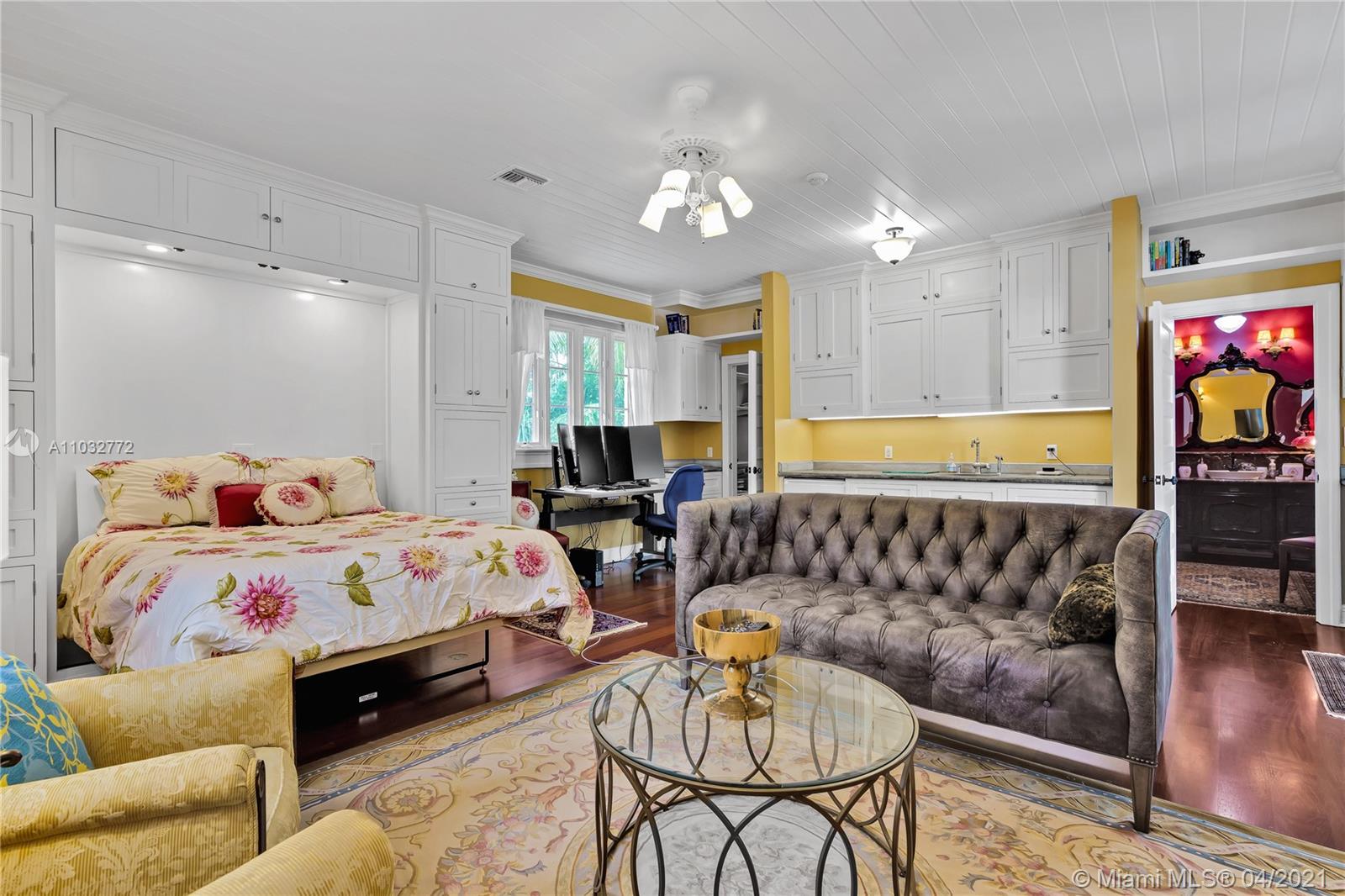 EAST UTOPIA - Residential