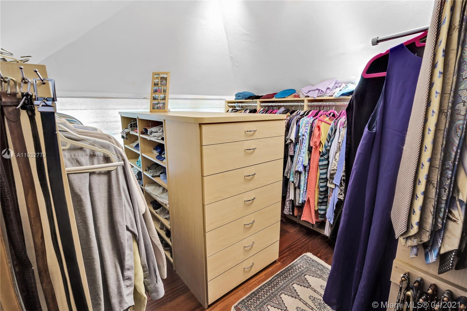 EAST UTOPIA - Residential