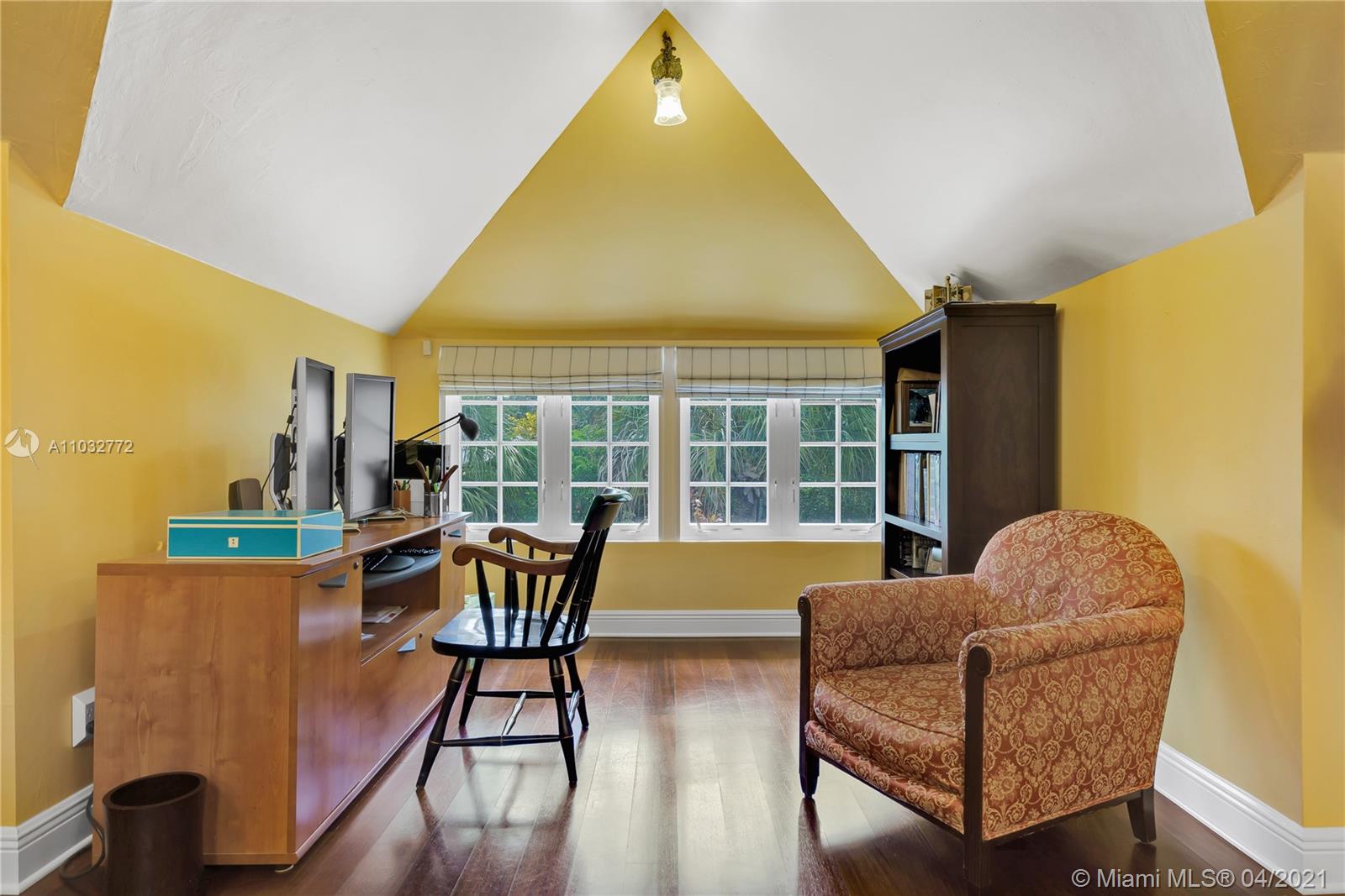 EAST UTOPIA - Residential