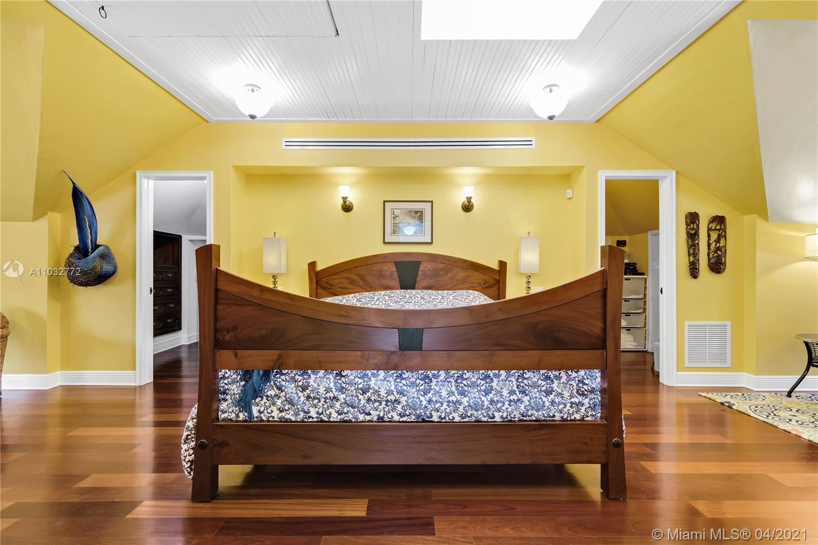 EAST UTOPIA - Residential