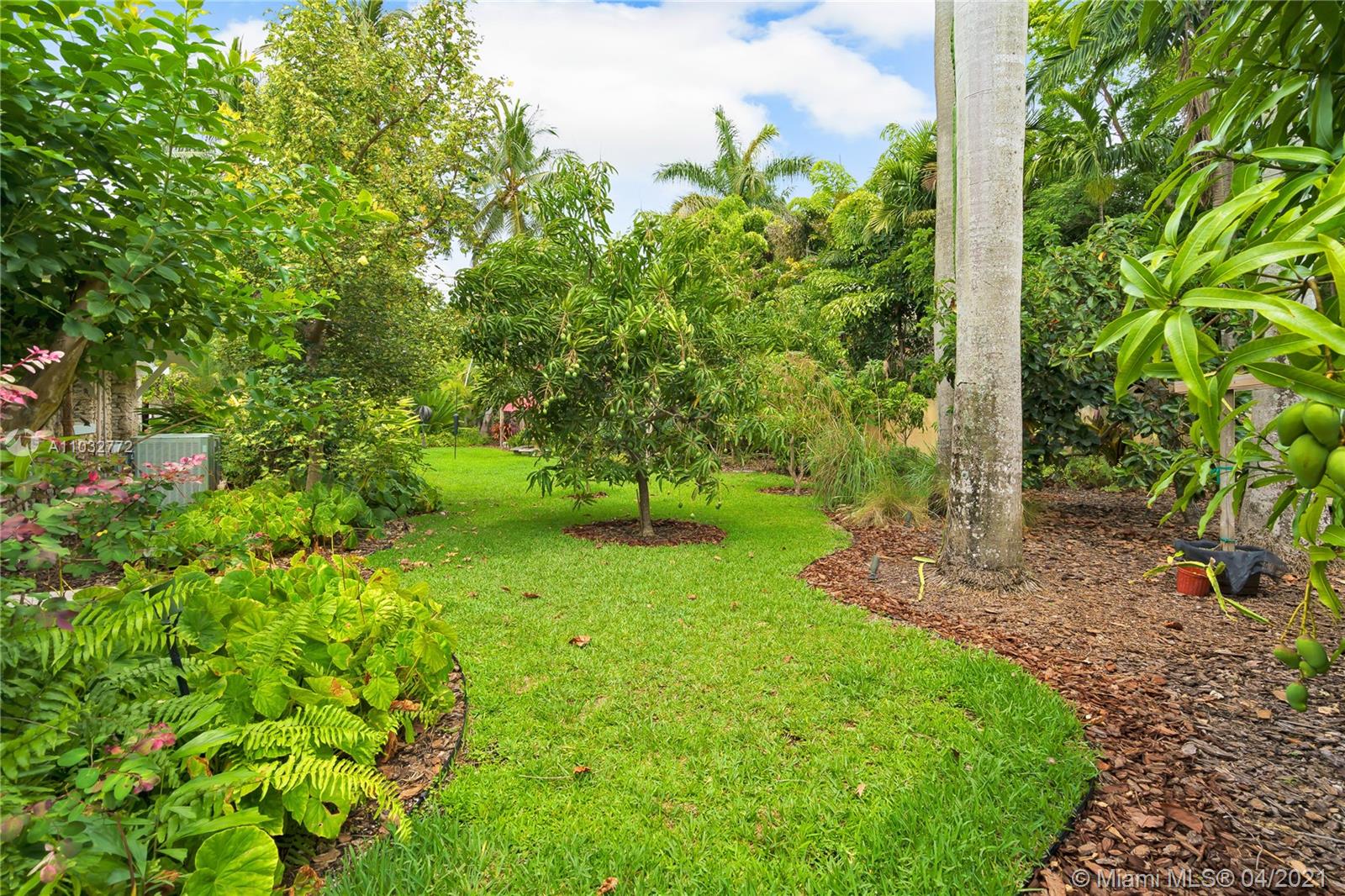 EAST UTOPIA - Residential