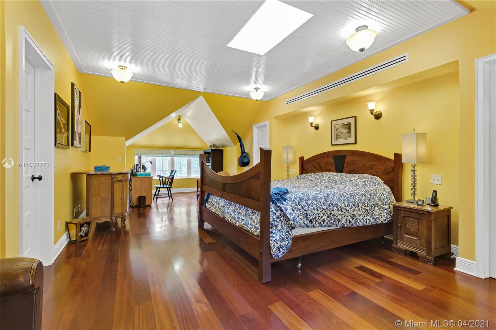 EAST UTOPIA - Residential