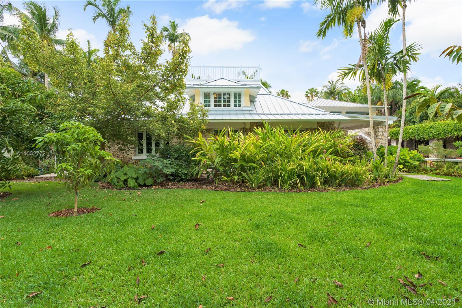 EAST UTOPIA - Residential