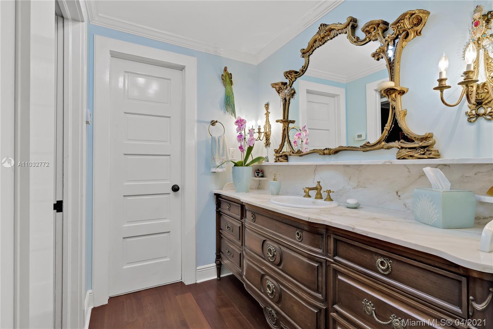 EAST UTOPIA - Residential