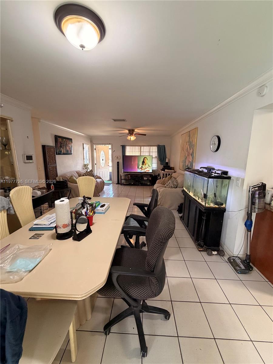 NORTH LAUDERDALE VILLAGE - Residential