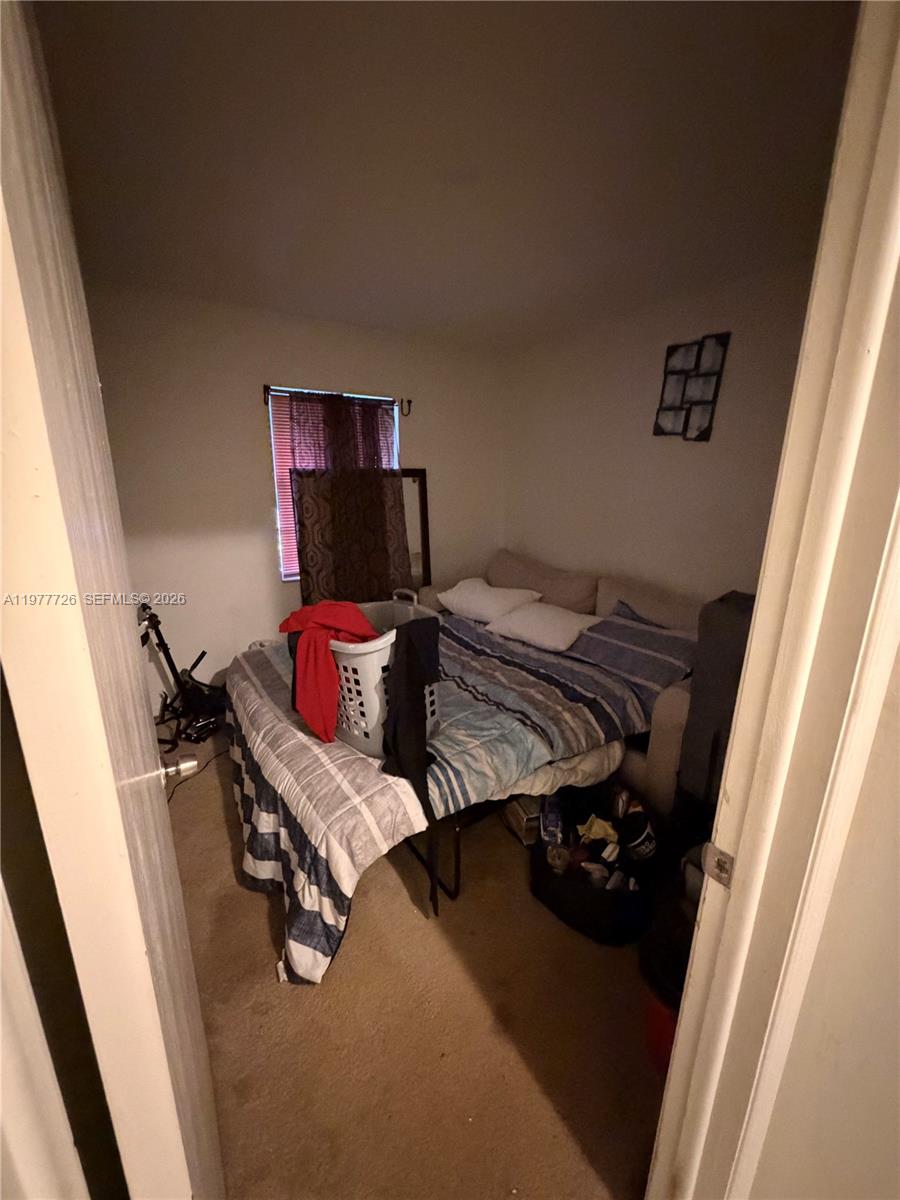 NORTH LAUDERDALE VILLAGE - Residential