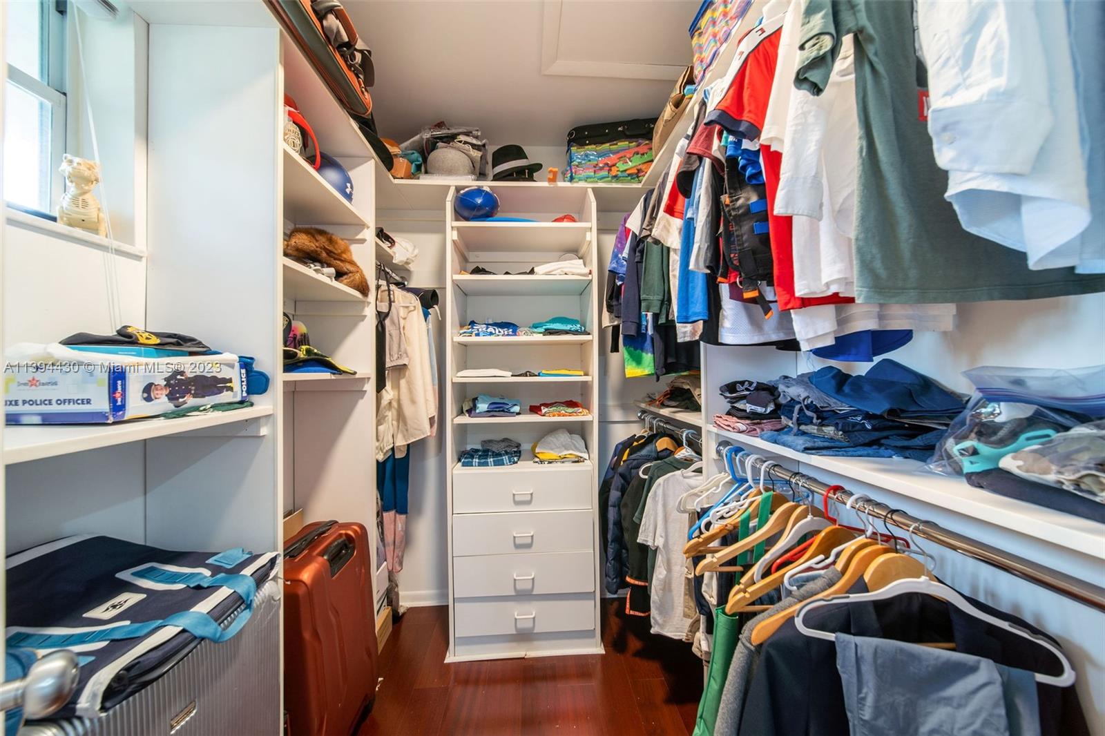 WATERWAY MANOR ESTATES - Residential