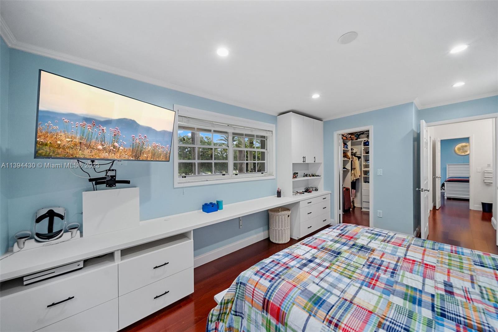 WATERWAY MANOR ESTATES - Residential