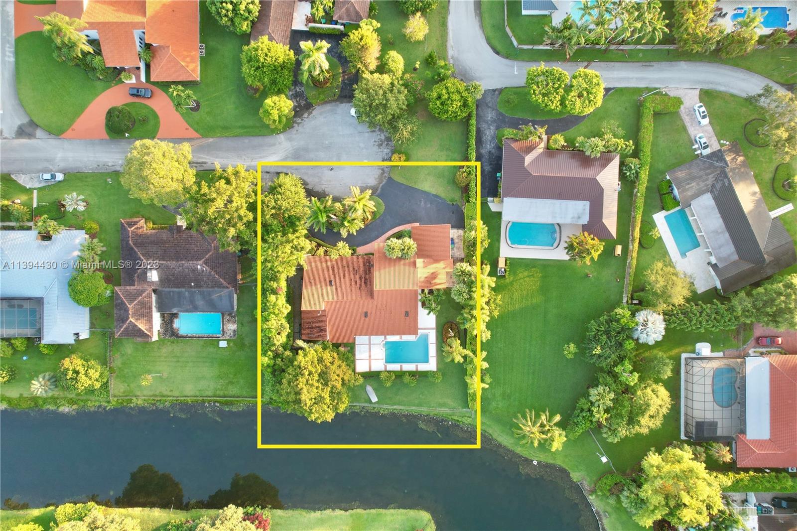 WATERWAY MANOR ESTATES - Residential