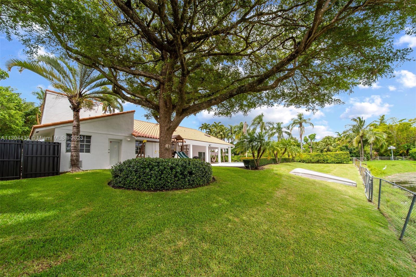 WATERWAY MANOR ESTATES - Residential