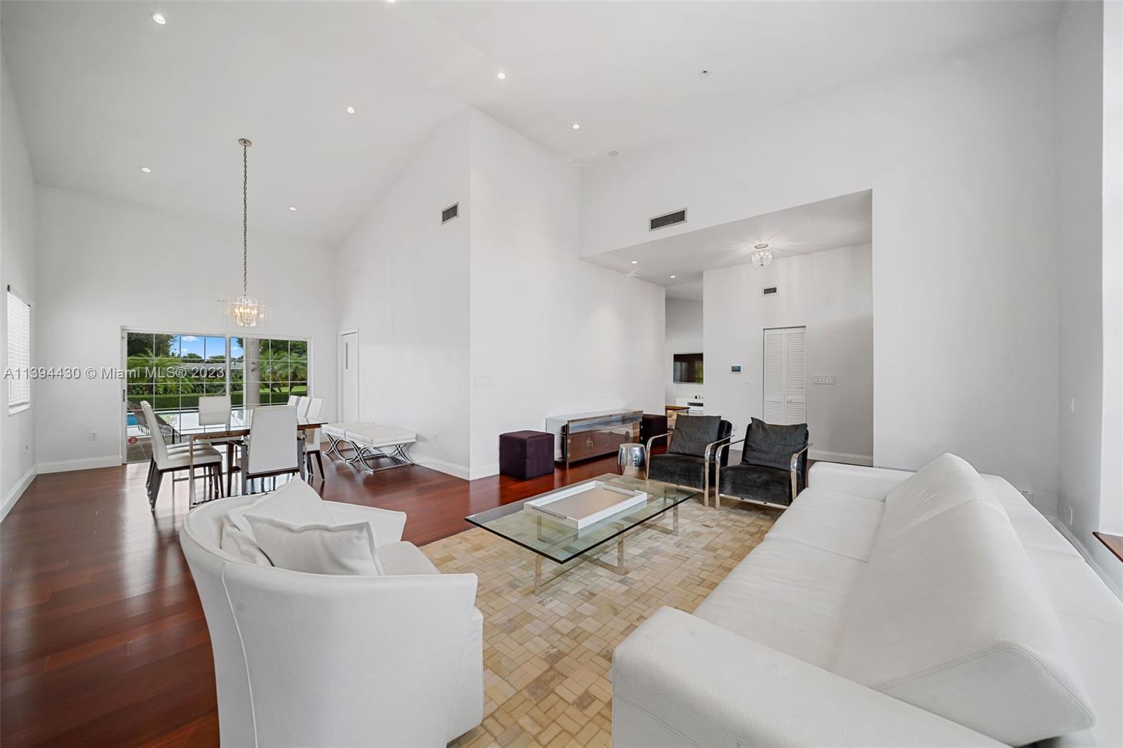 WATERWAY MANOR ESTATES - Residential