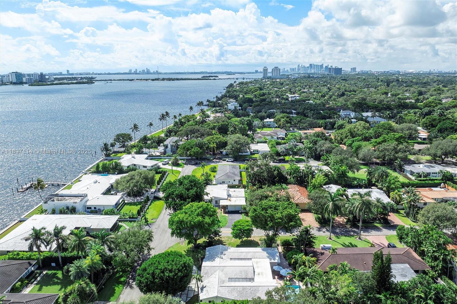 EARLETON SHORES - Residential