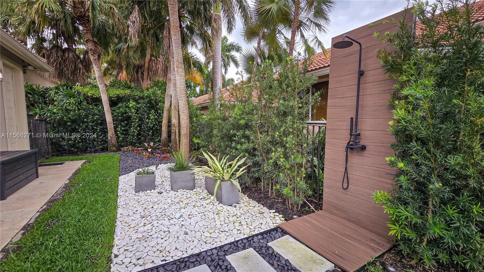 SECTOR 7 - - Residential