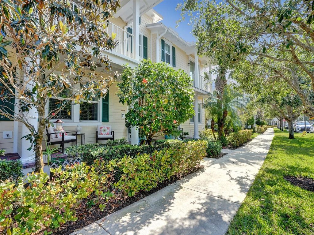 Photo of 1144 S Community Dr, Jupiter, FL 33458 (MLS # A11829257)