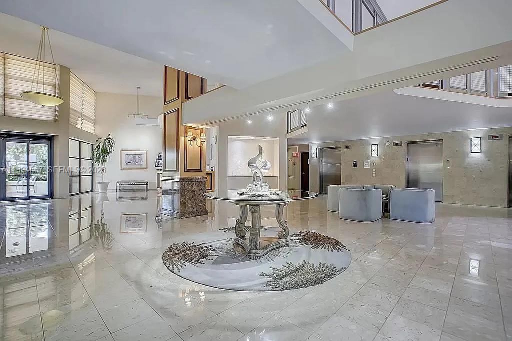 TOWERS OF OCEANVIEW SOUTH - Residential