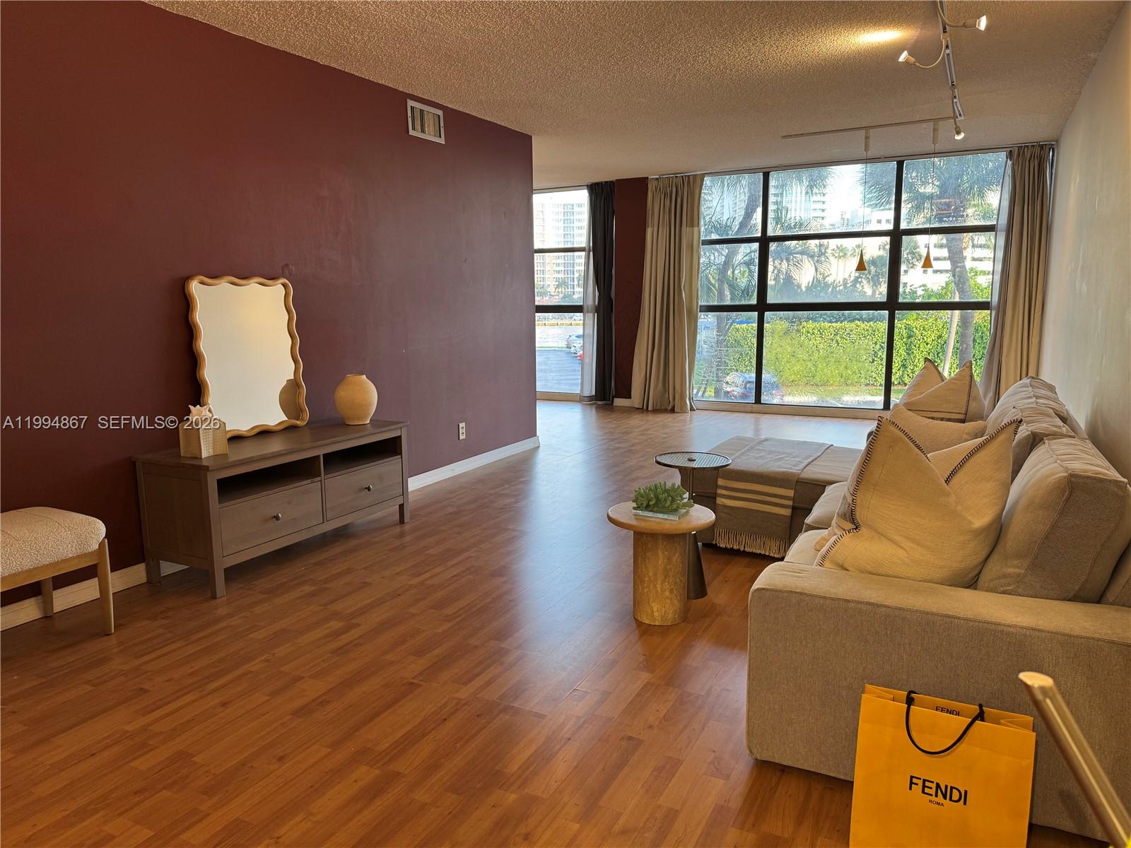 TOWERS OF OCEANVIEW SOUTH - Residential