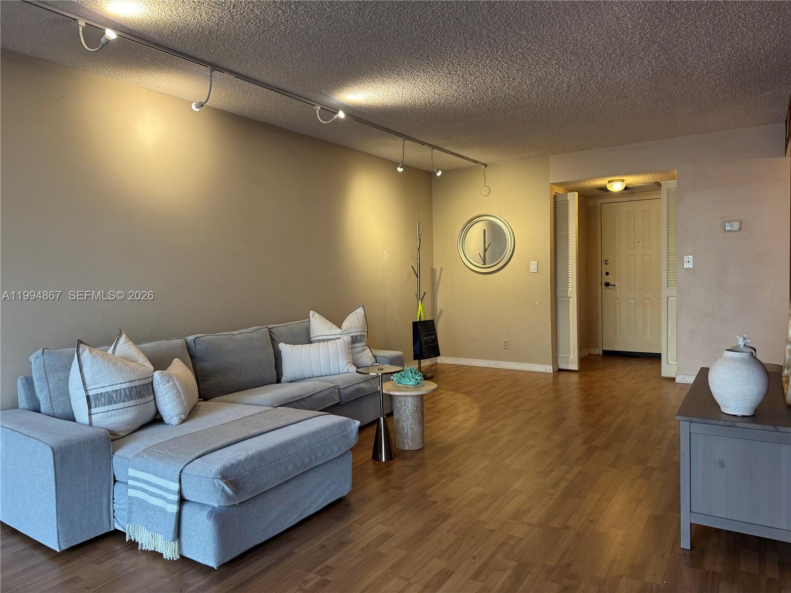 TOWERS OF OCEANVIEW SOUTH - Residential