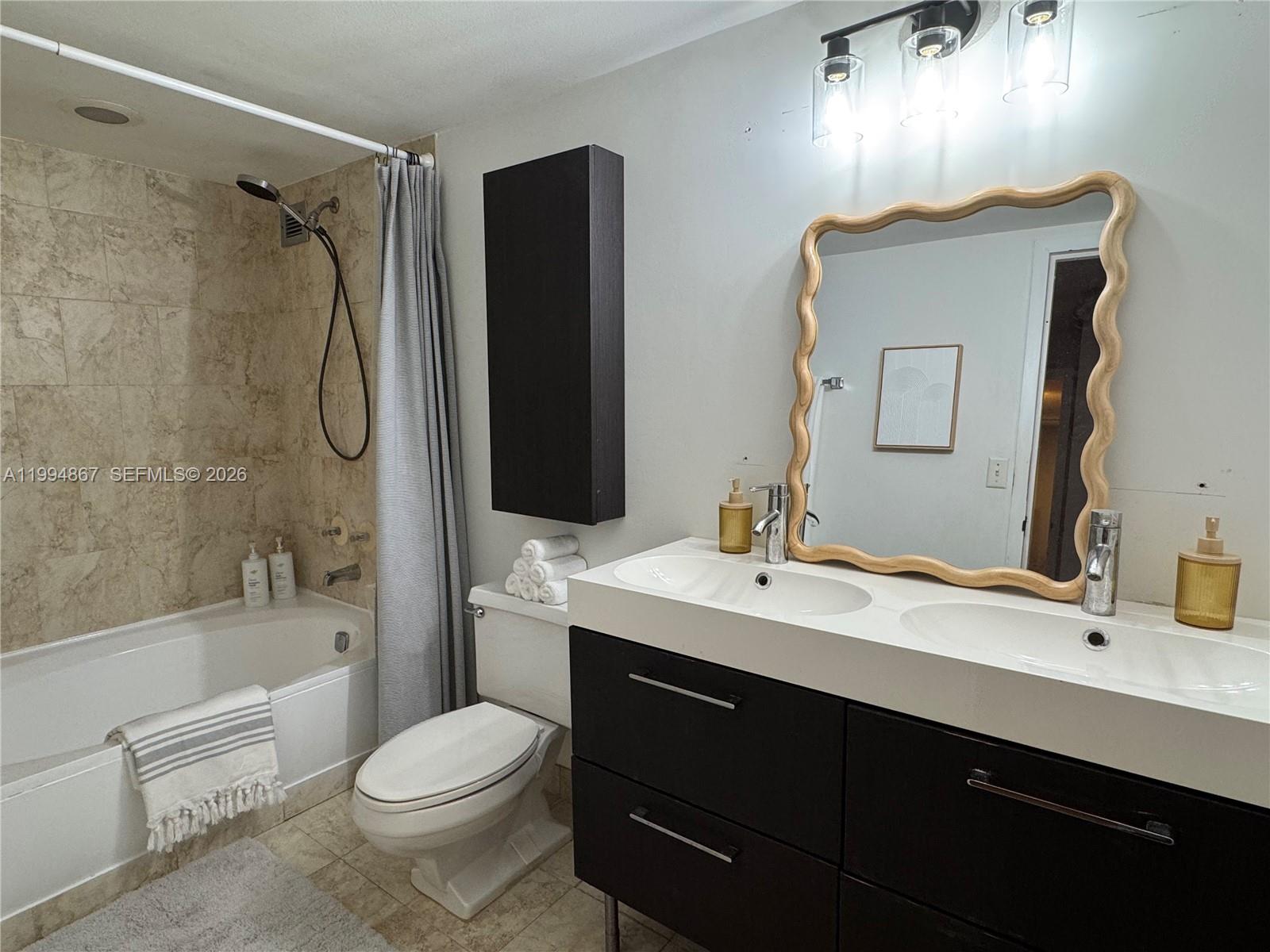 TOWERS OF OCEANVIEW SOUTH - Residential