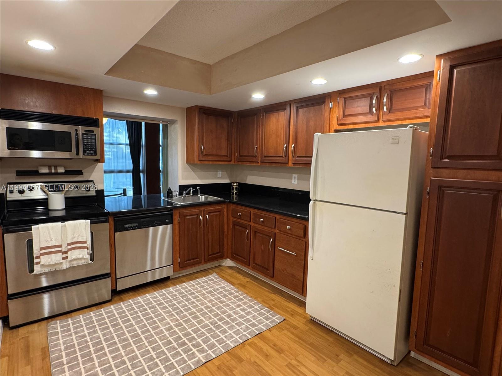 TOWERS OF OCEANVIEW SOUTH - Residential