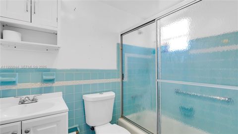 Tiny photo for 16900 NE 14th Ave #204, Miami, FL 33162 (MLS # A11999844)