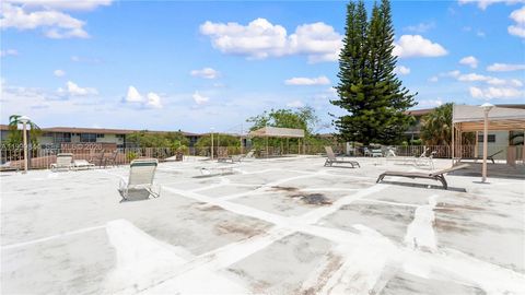 Tiny photo for 16900 NE 14th Ave #204, Miami, FL 33162 (MLS # A11999844)