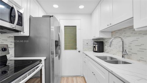 Tiny photo for 16900 NE 14th Ave #204, Miami, FL 33162 (MLS # A11999844)