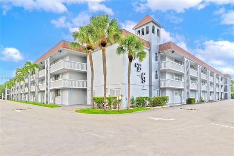 400 SE 10th St 308 Deerfield Beach FL 33441