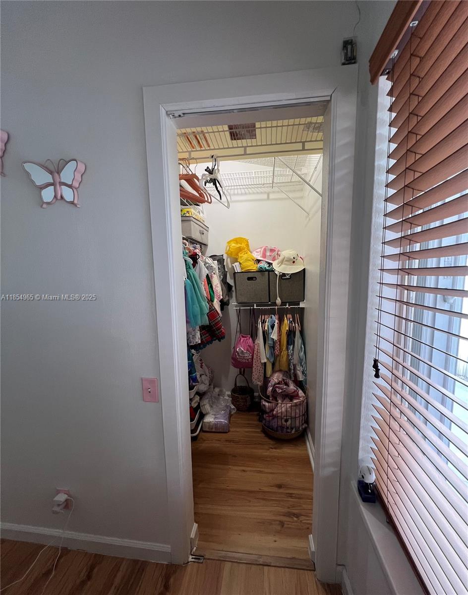 UNIVERSITY PARK - Residential