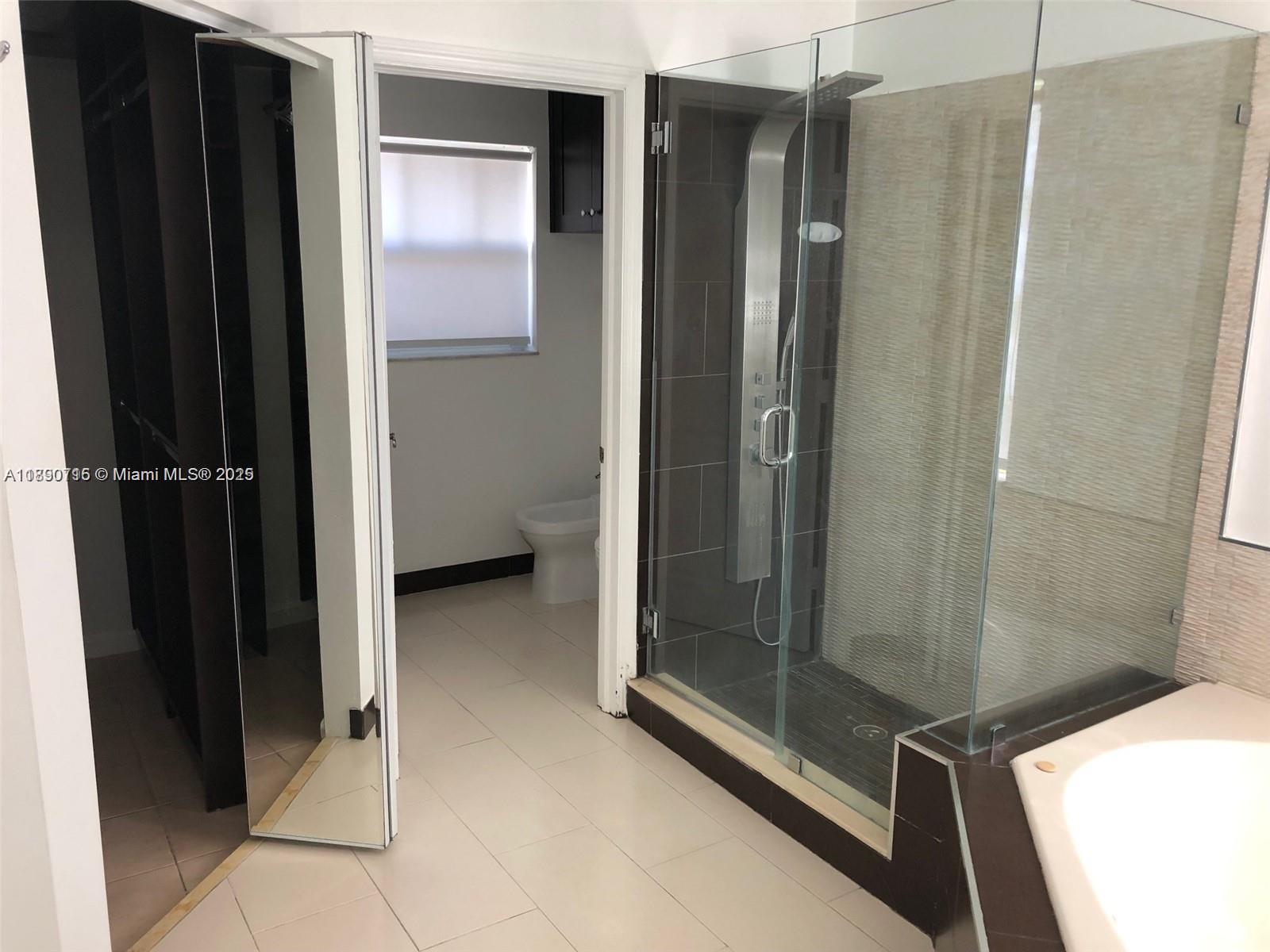 REPLAT OF BARIMA ESTATES - Residential Lease