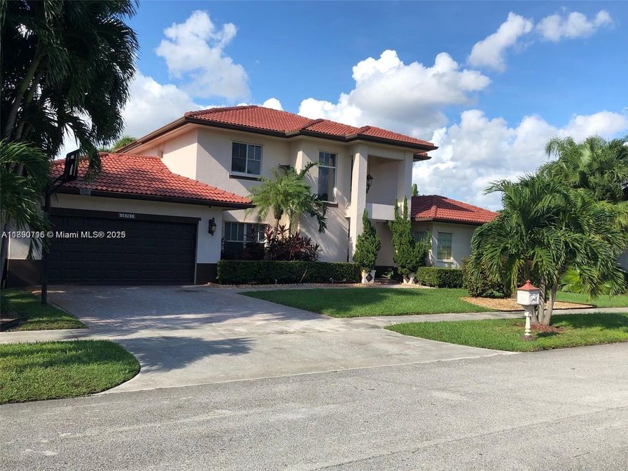 Stunning fully renovated residence in a sought-after neighborhood! This elegant home features a private sparkling pool, modern finishes throughout, and no HOA for complete freedom and privacy. Every detail has been tastefully updated — from the gourmet kitchen and designer bathrooms to the stylish flooring and lighting. Nestled in a prime area close to top schools, fine dining, and major highways, this home offers the perfect blend of comfort, sophistication, and convenience. Truly a rare find!