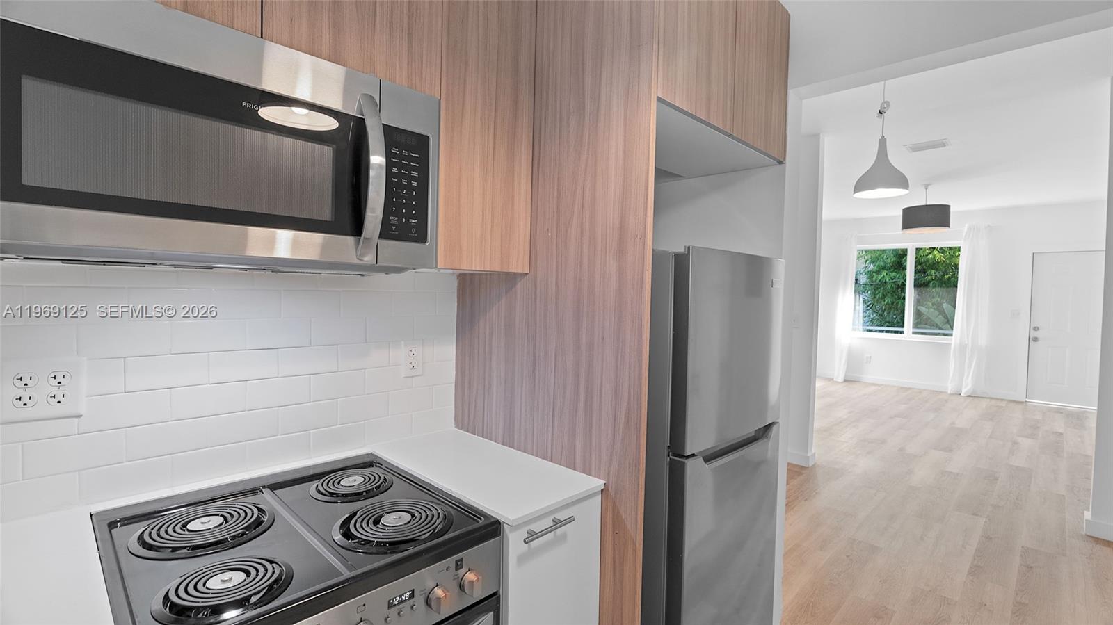 LINCOLN SUB - Residential Income