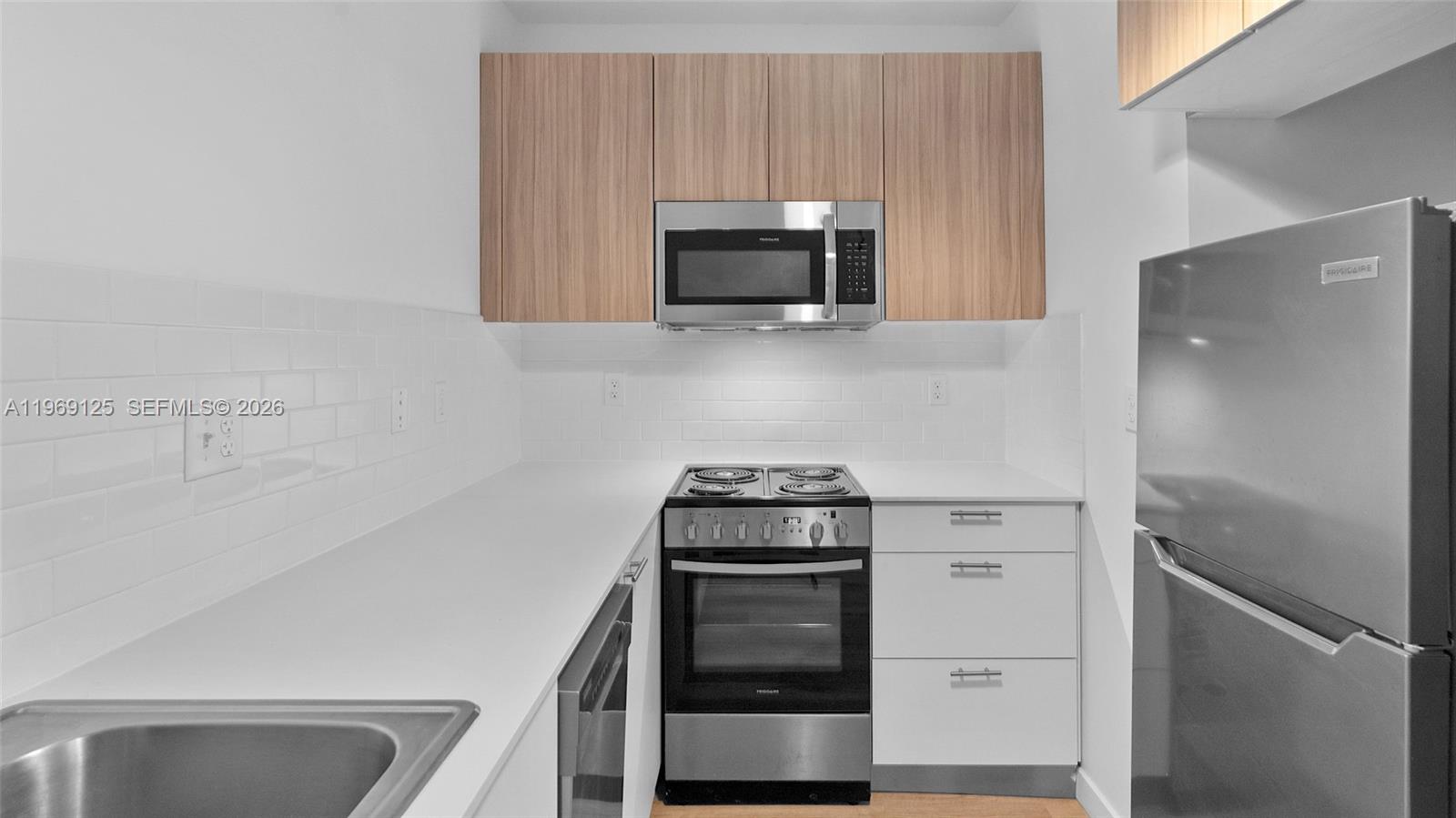 LINCOLN SUB - Residential Income