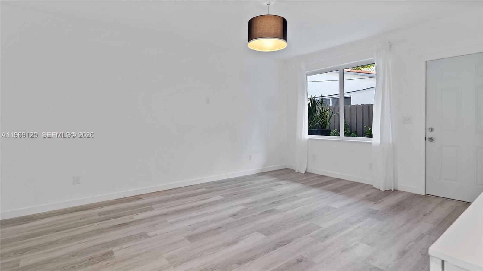 LINCOLN SUB - Residential Income