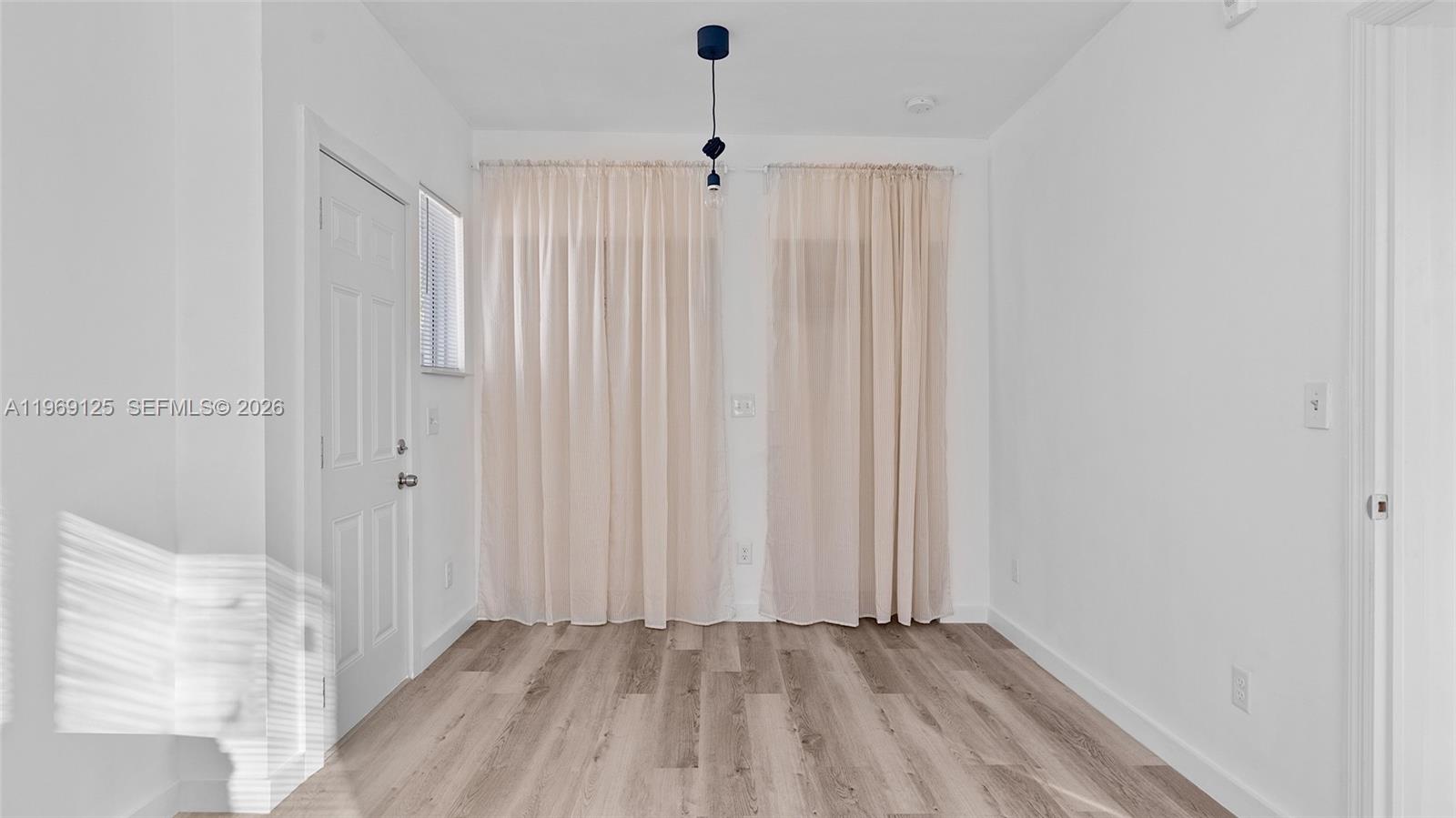 LINCOLN SUB - Residential Income