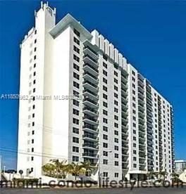 COMPLETELY FURNISHED AND UPDATED 1 BEDROOM AND 1 BATH JUST TWO BLOCKS FROM THE BEACH. IMMEDIATELY AVAILABLE, VERY SUNNY SOUTHERN EXPOSURE. ALL TILE. PET FRIENDLY BUILDING WITH SEVERAL AMENITIES: ROOF TOP POOL, GYM, 24 HOURS SECURITY. SECURED PARKING, CLOSE TO RESTAURANTS, PUBLIX AND ENTERTAINMENTS. READY TO MOVE IN.
