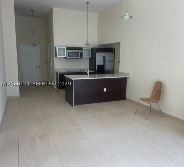 1900 N Bayshore Dr 511
