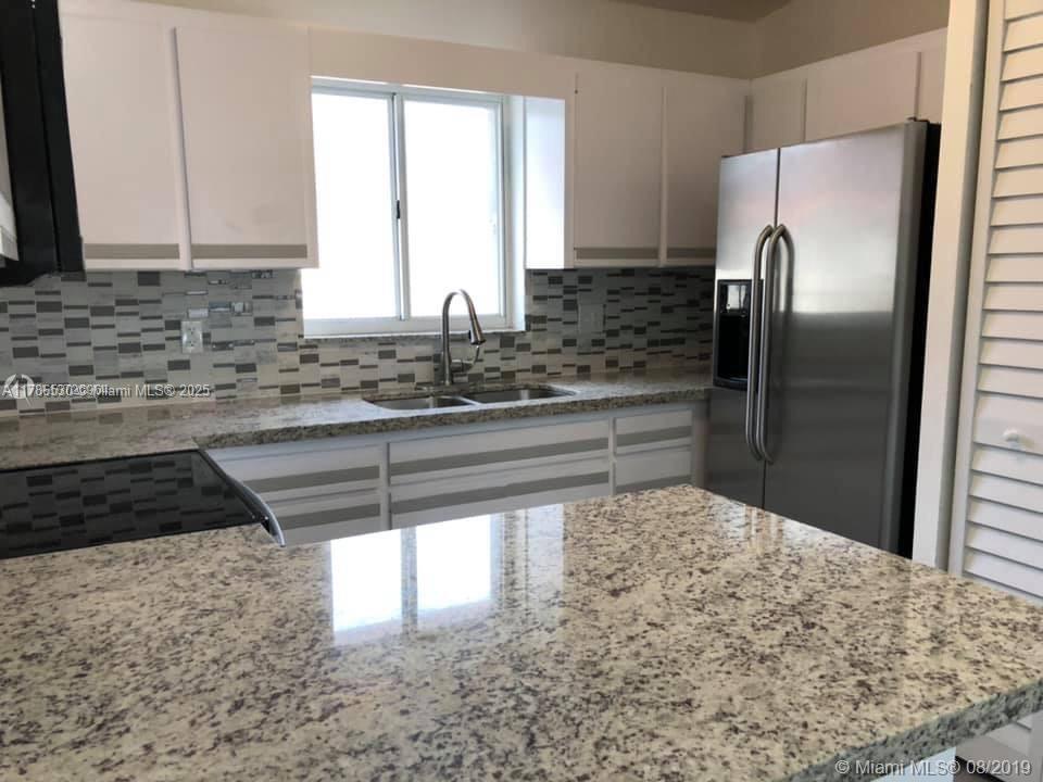 Rental Property at 2246 W 74th St 202-10, Hialeah, Miami-Dade County, Florida - Bedrooms: 2 
Bathrooms: 2  - $2,275 MO.