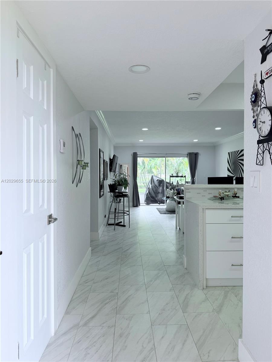 1100 HILLCREST COURT 111