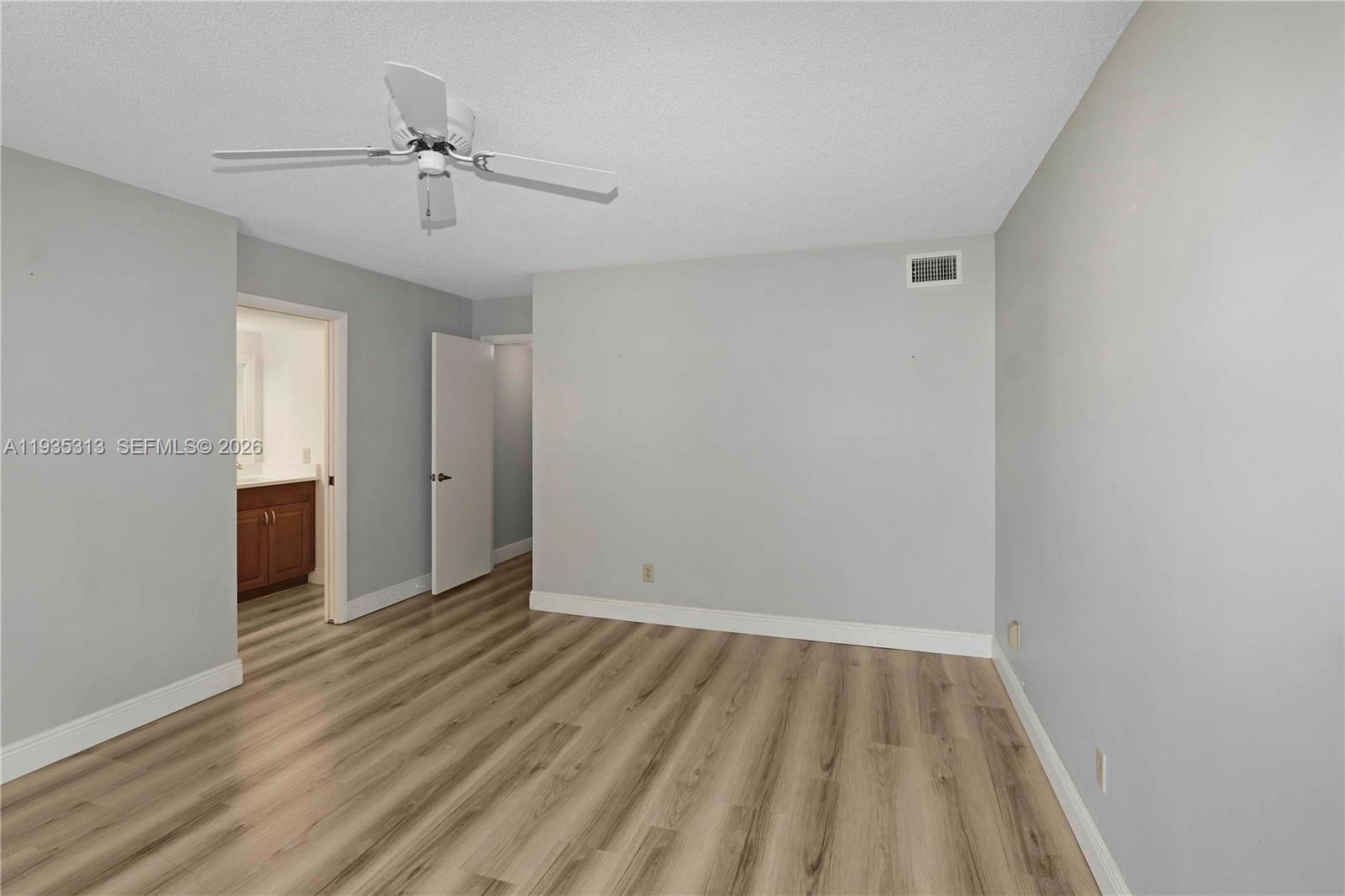 LAKES OF CARRIAGE HILLS - Residential