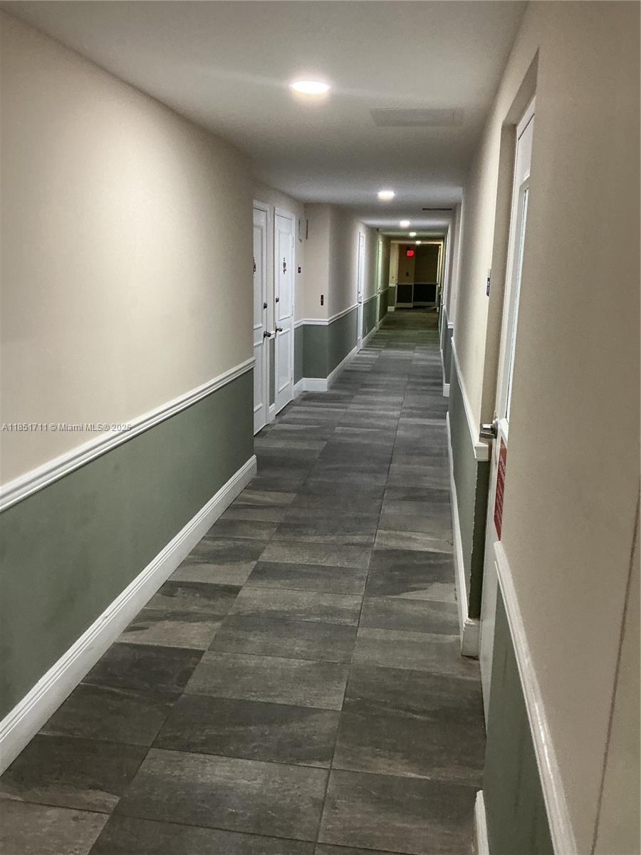 2424 SE 17th Cswy 111B