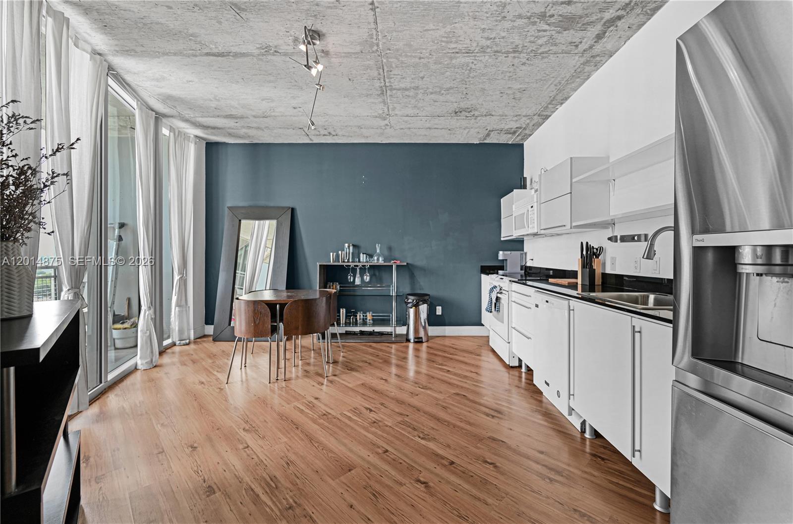 NEO VERTIKA CONDO - Residential