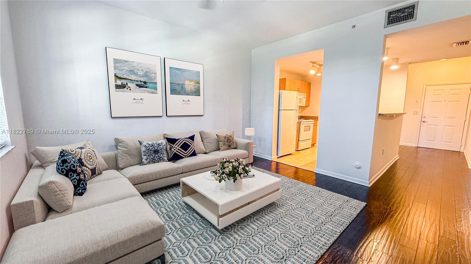 SOLE AT FORT LAUDERDALE C - Residential Lease