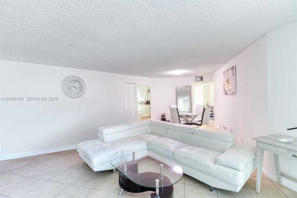 Photo of 800 Parkview Dr #311, Hallandale Beach, FL 33009 (MLS # A12028166)