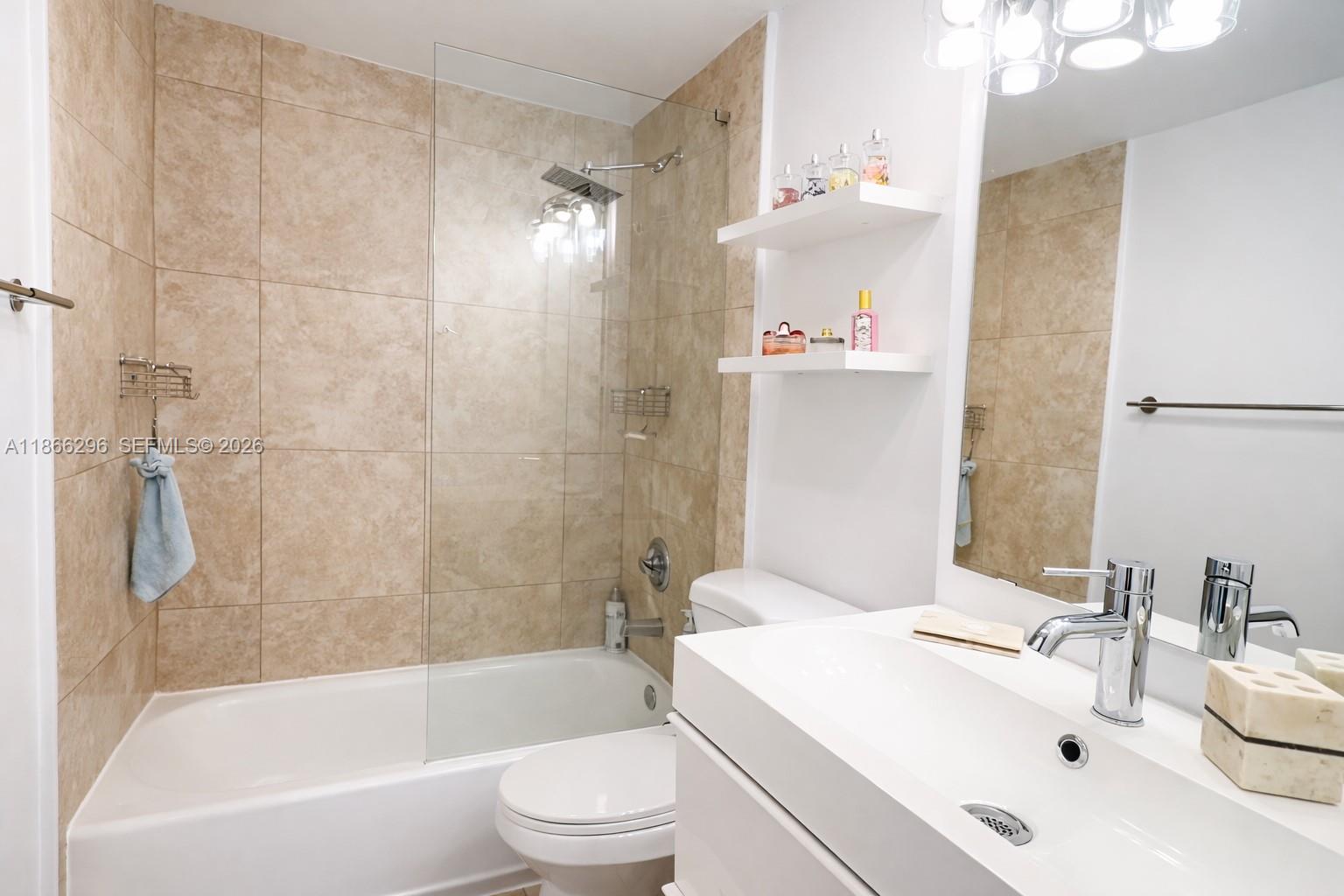 TREASURES ON THE BAY II C - Residential