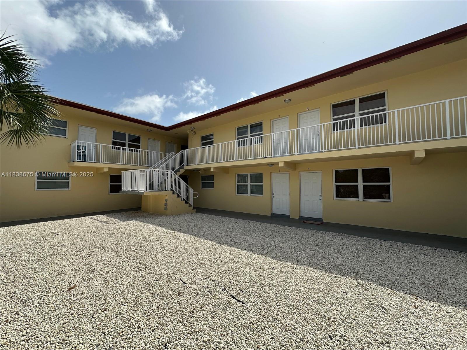 Great apartment available for rent. 2 bedrooms and 1 full bathroom. New appliances. Remodeled apartment. New floors. Quiet neighborhood. Nice area. See broker remarks.