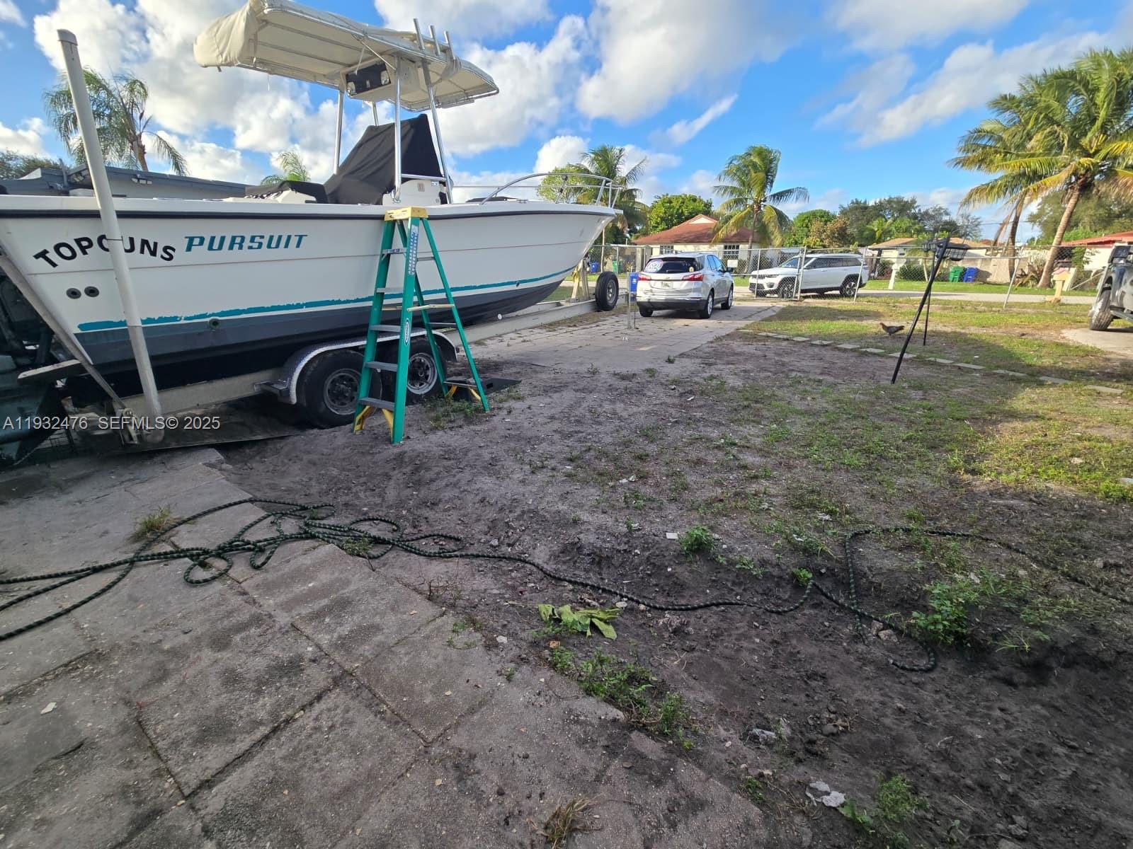 SUN LAND PARK - Residential