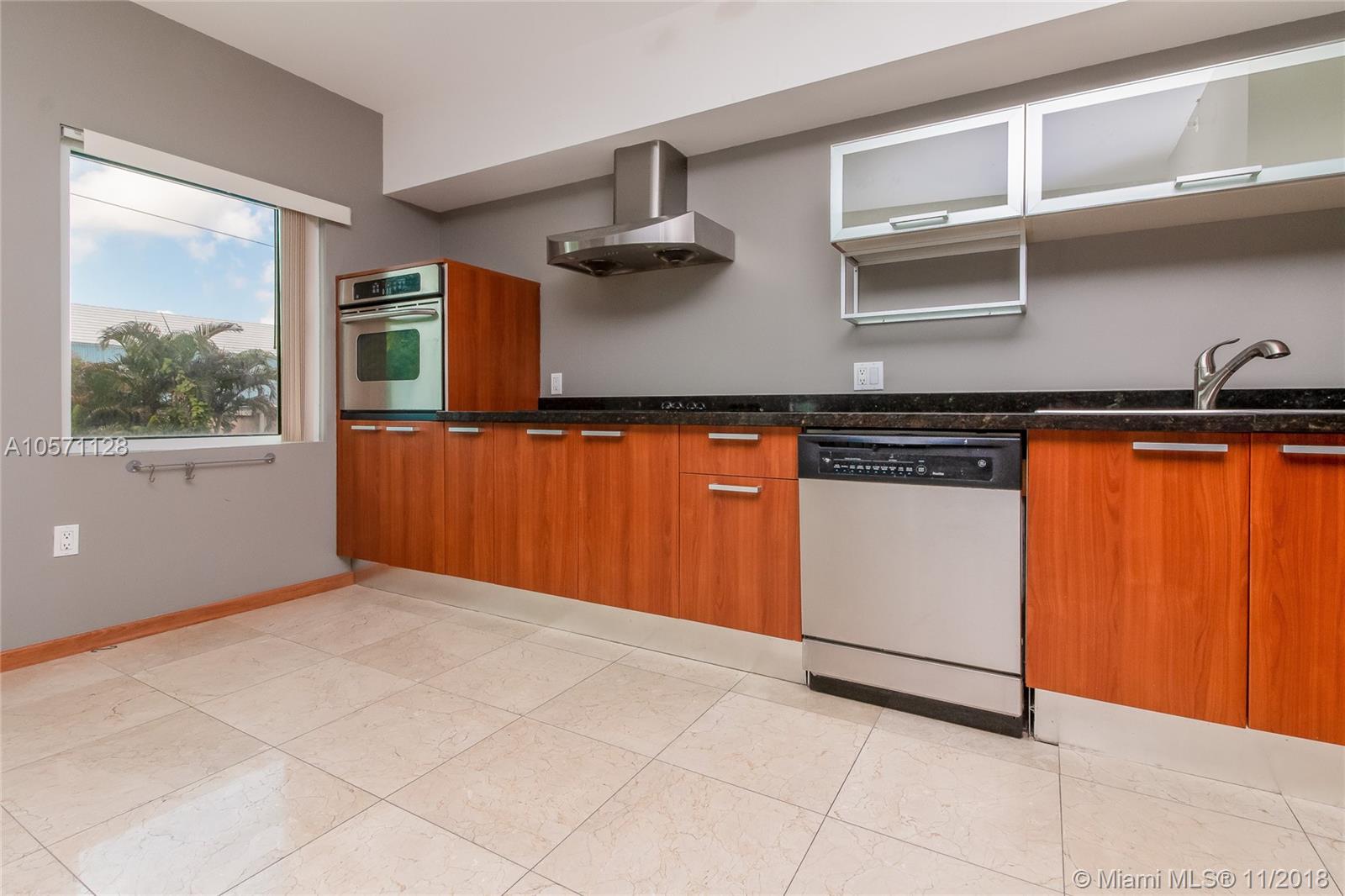 LOFTS ON BRICKELL II COND - Residential