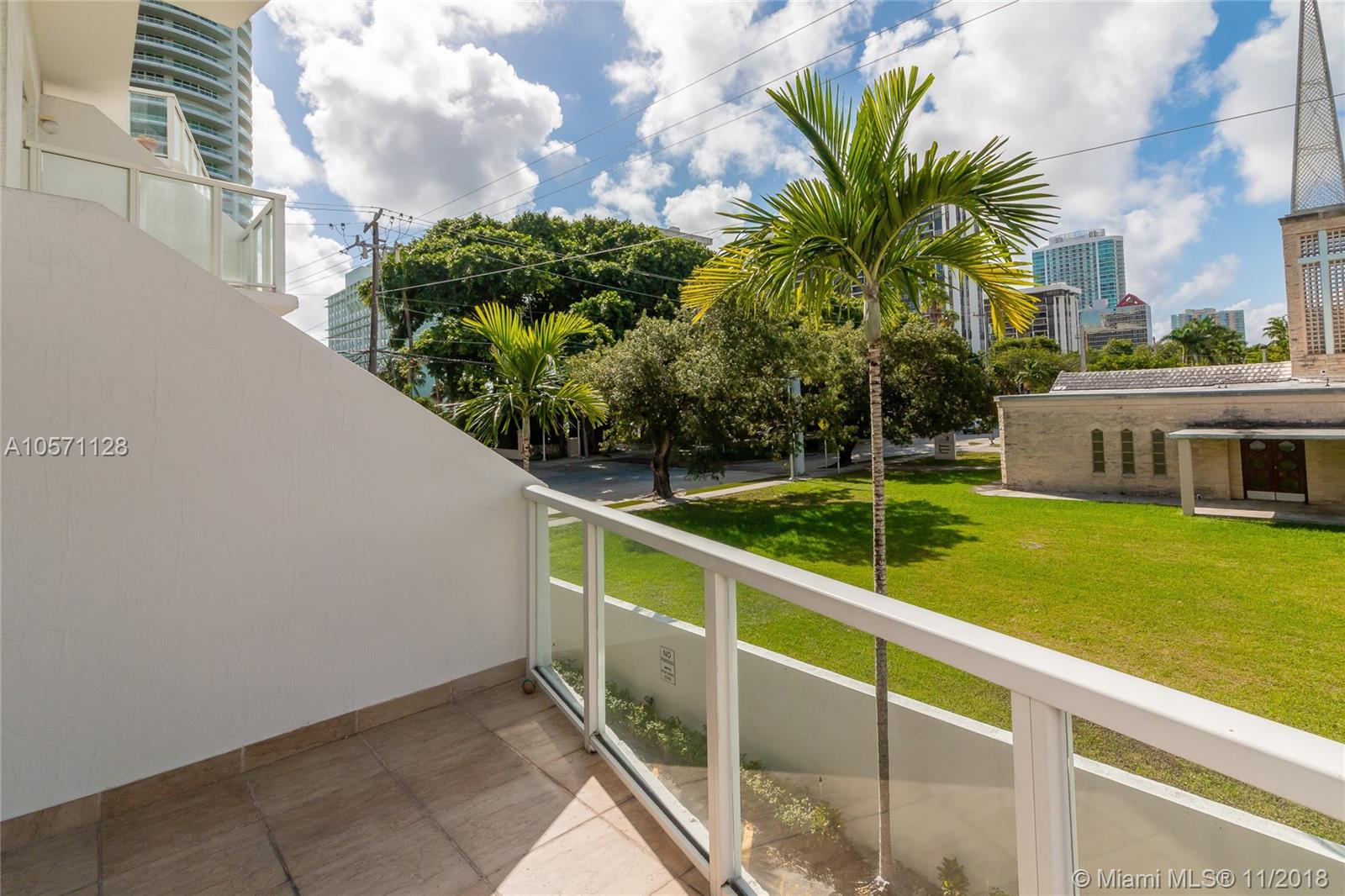 LOFTS ON BRICKELL II COND - Residential