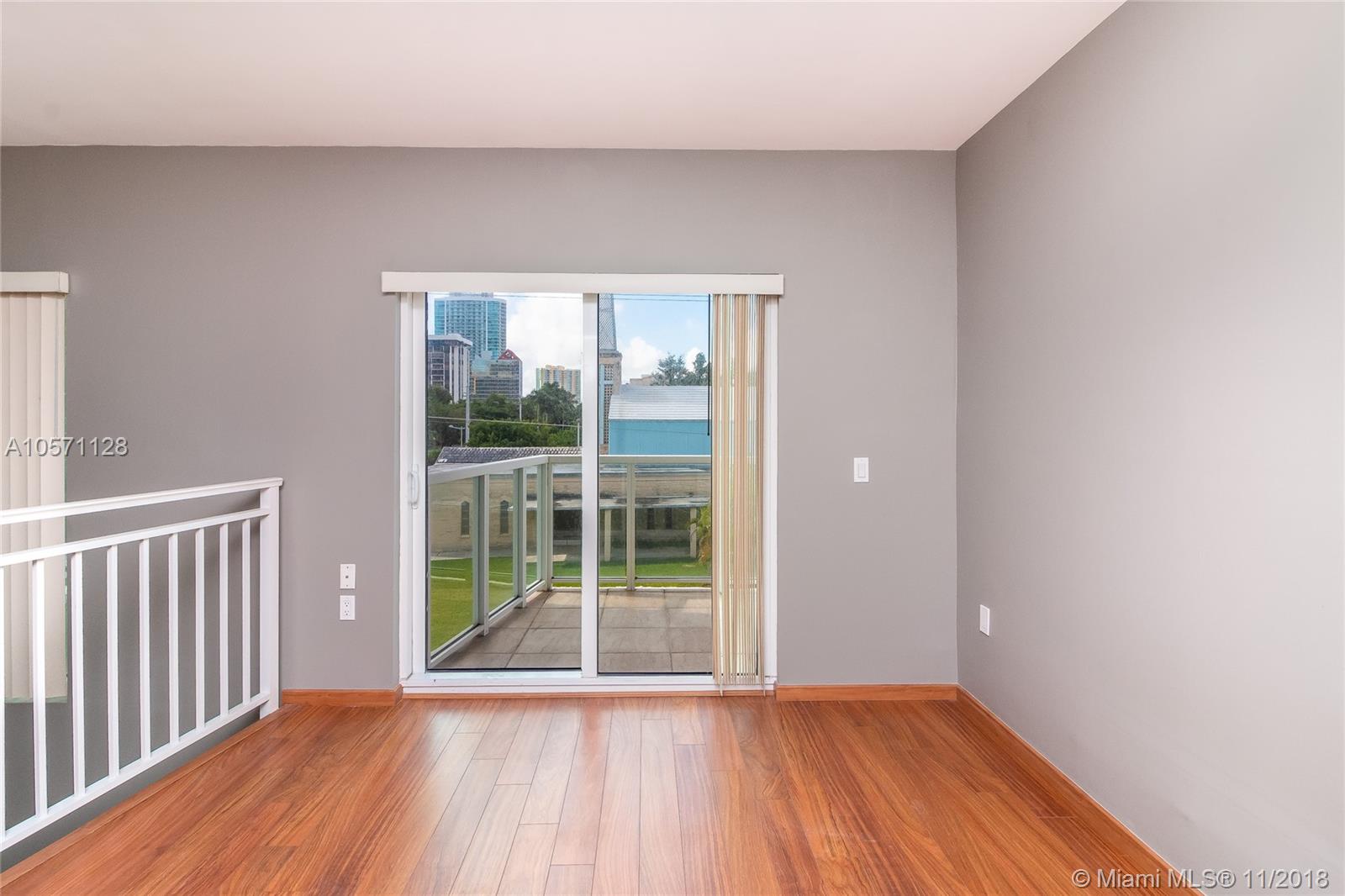 LOFTS ON BRICKELL II COND - Residential