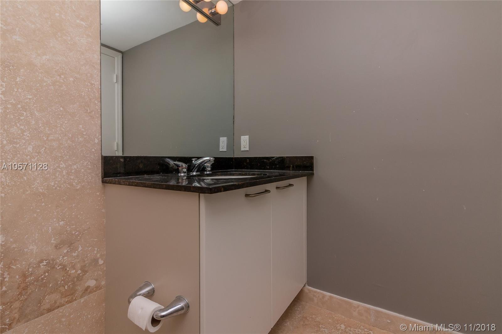 LOFTS ON BRICKELL II COND - Residential